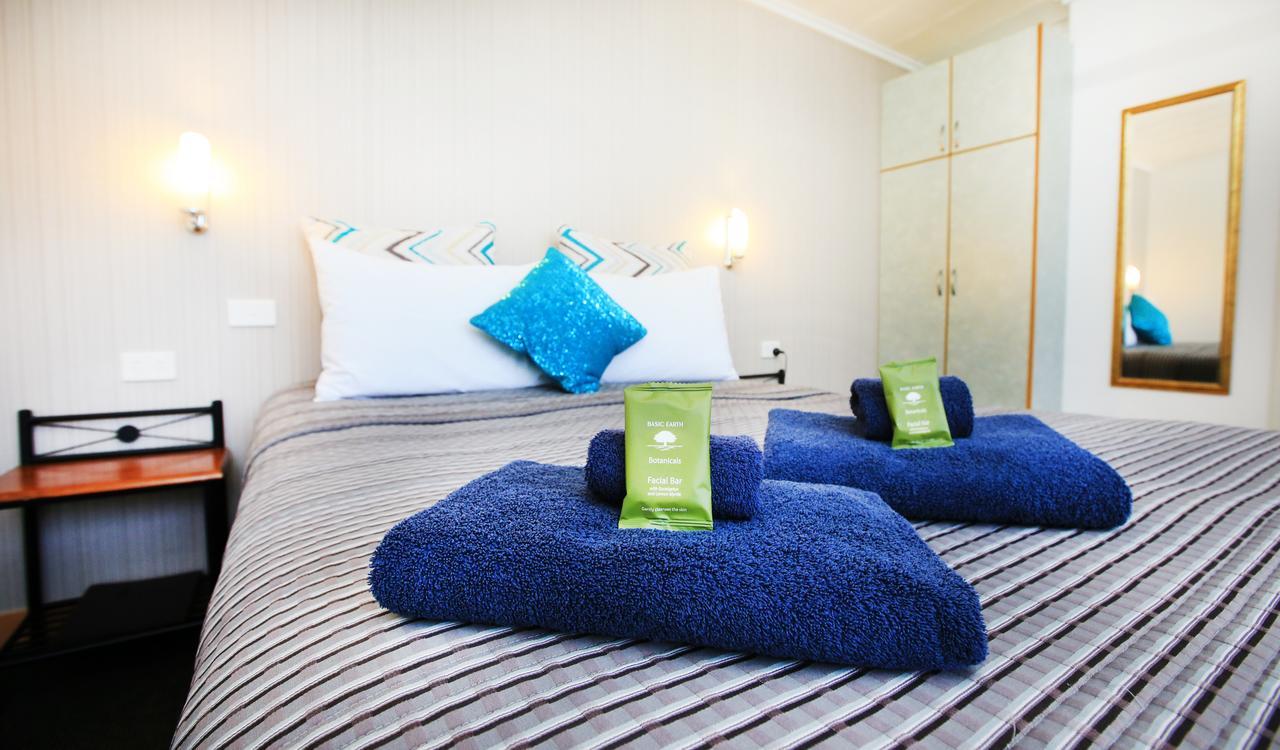 Central Motel Gin Gin Экстерьер фото
